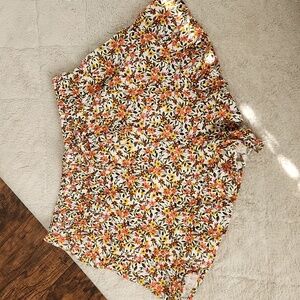 Wild Fable Flower Ruffle shorts
